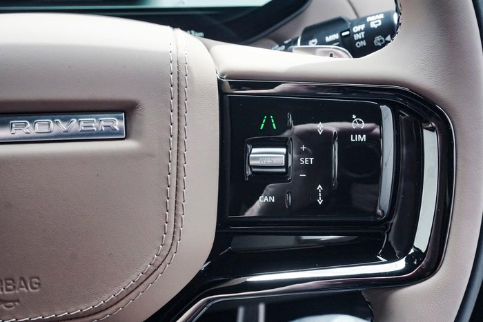 2025 Land Rover Range Rover Sport D250 Dynamic SE