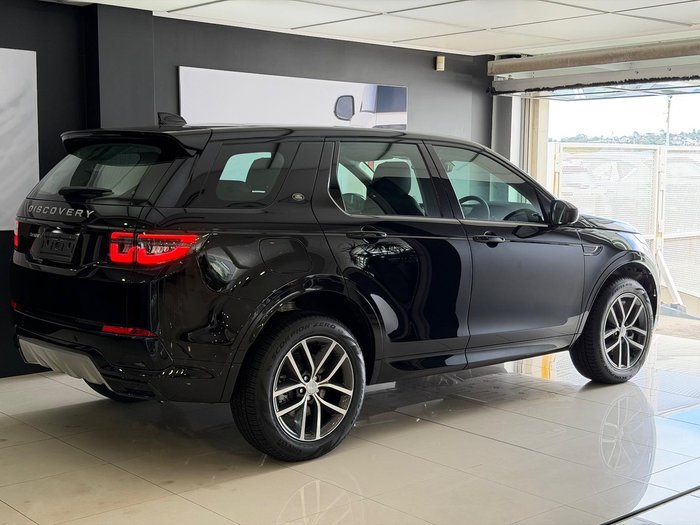 2024 Land Rover Discovery Sport P200 S