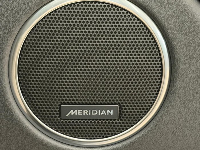 2024 Land Rover Discovery Sport P200 S