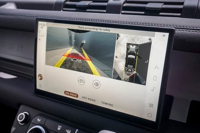 2025 Land Rover Defender 110 D350 X-Dynamic SE