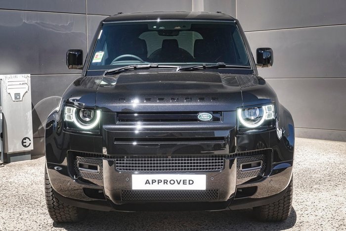 2025 Land Rover Defender 110 D350 X-Dynamic SE