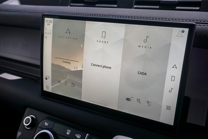 2025 Land Rover Defender 110 D350 X-Dynamic SE