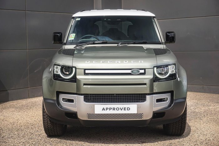 2025 Land Rover Defender 110 D250 S