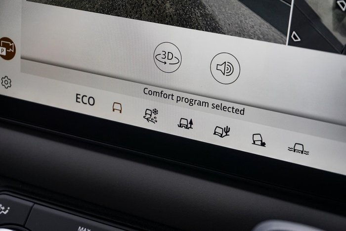 2025 Land Rover Defender 110 D250 S