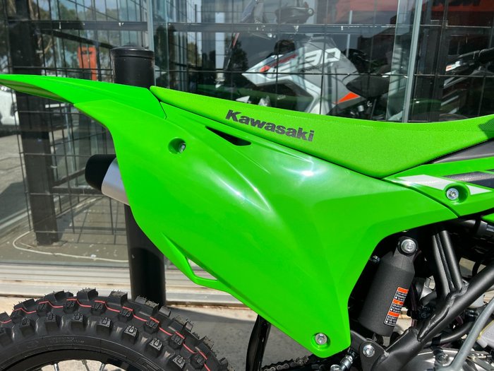 2025 Kawasaki 2025 Kawasaki 112CC KX112 (KX112ASFNN) Motocross GREEN