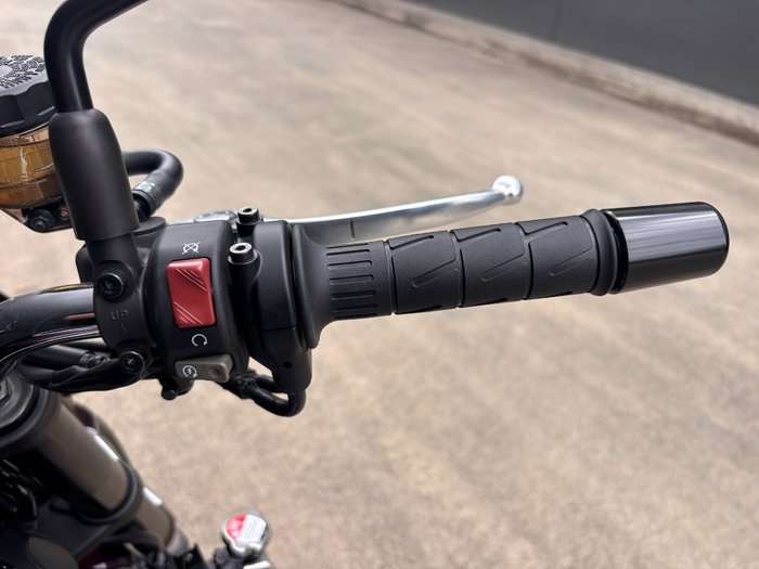 2025 Kawasaki 2025 Kawasaki 900CC Z900RS RED