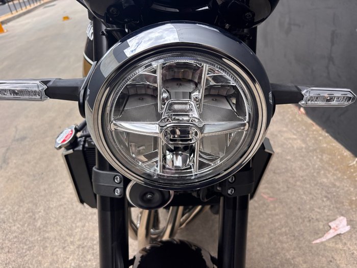 2025 Kawasaki 2025 Kawasaki 900CC Z900RS RED