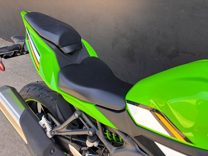 2025 Kawasaki 2025 Kawasaki 400CC KRT EDITION ZX400SSFAN GREEN