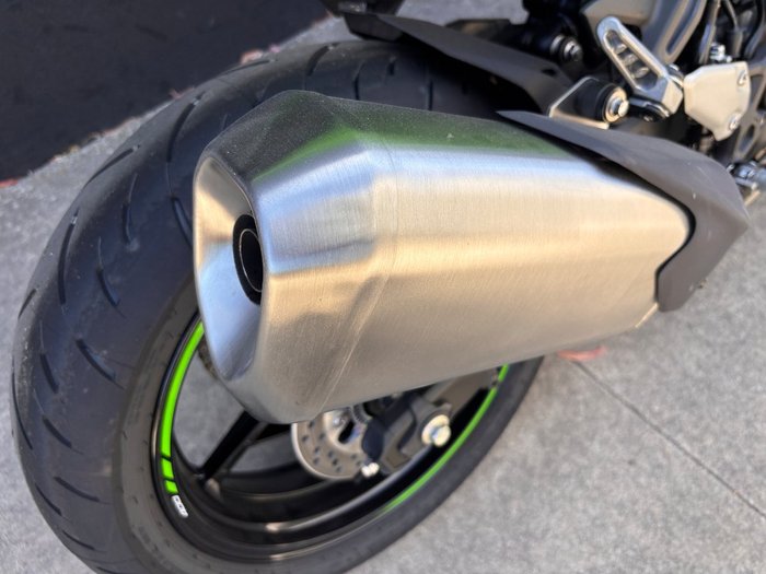 2025 Kawasaki 2025 Kawasaki 400CC KRT EDITION ZX400SSFAN GREEN