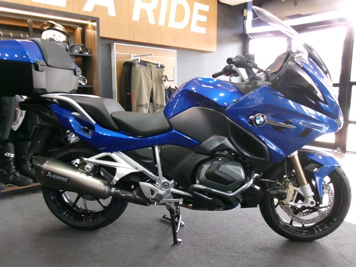 2023 BMW Motorrad R 1250 RT IMPERIAL BLUE METALLIC