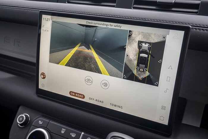 2025 Land Rover Defender 110 D350 X-Dynamic SE