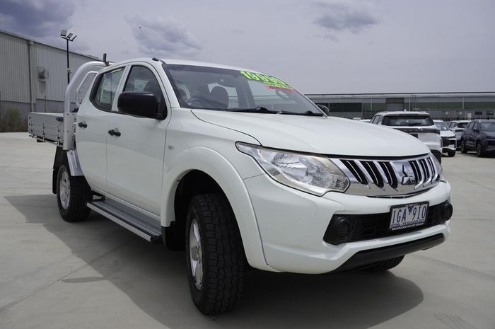 2015 Mitsubishi Triton GLX