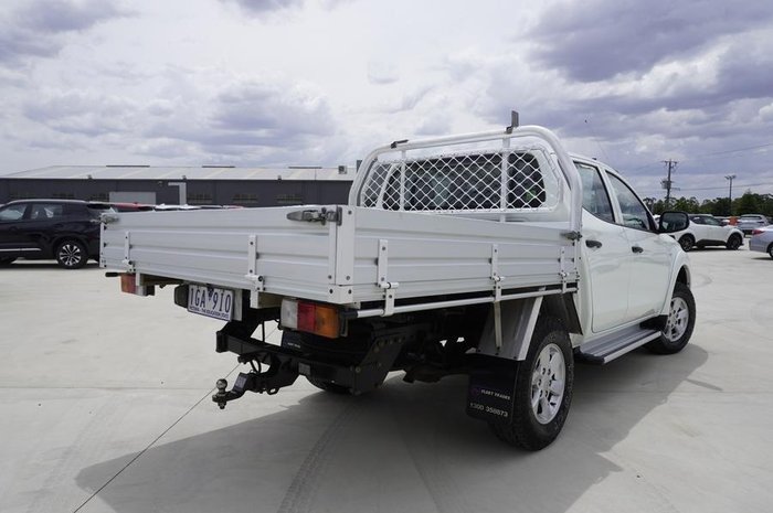 2015 Mitsubishi Triton GLX