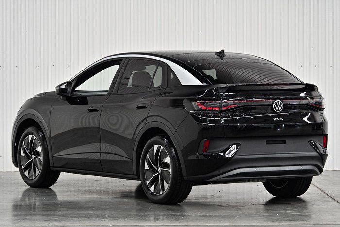 2025 Volkswagen ID.5 Pro