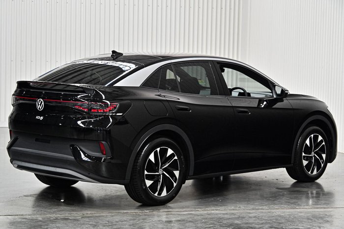 2025 Volkswagen ID.5 Pro
