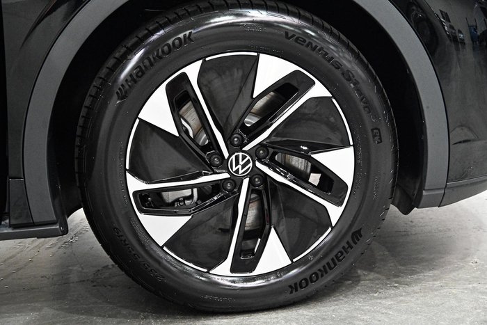 2025 Volkswagen ID.5 Pro