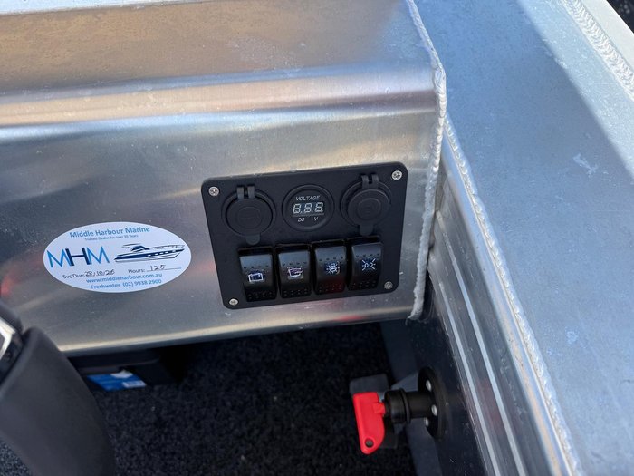 2025 Makocraft 521 HD S.U.V