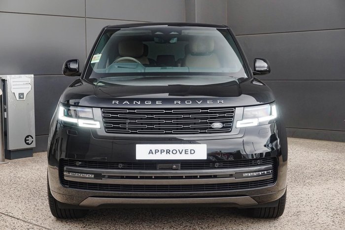 2025 Land Rover Range Rover P530 Autobiography