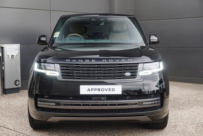 2025 Land Rover Range Rover P530 Autobiography