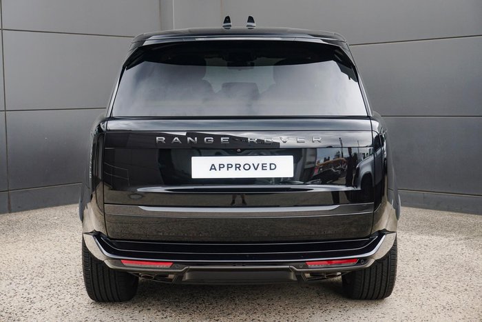 2025 Land Rover Range Rover P530 Autobiography