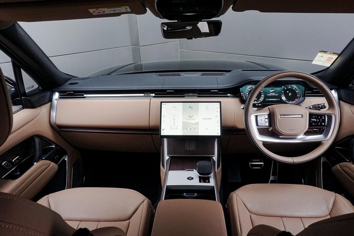 2025 Land Rover Range Rover P530 Autobiography