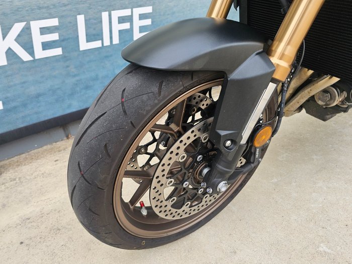 2024 Honda CB650RAC Red