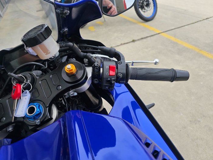 2023 Yamaha YZF-R7LA Blue