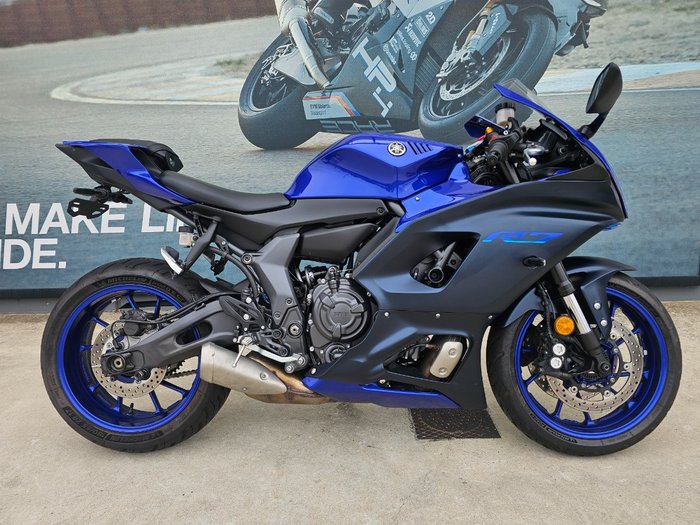 2023 Yamaha YZF-R7LA Blue