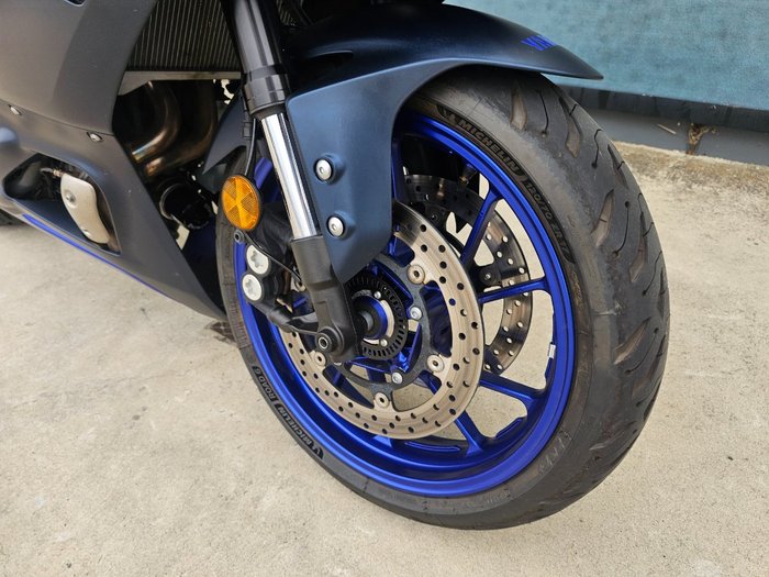 2023 Yamaha YZF-R7LA Blue