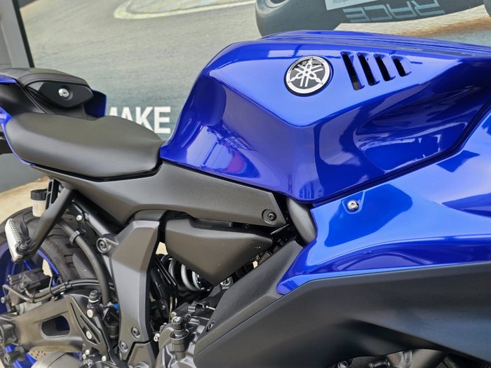 2023 Yamaha YZF-R7LA Blue