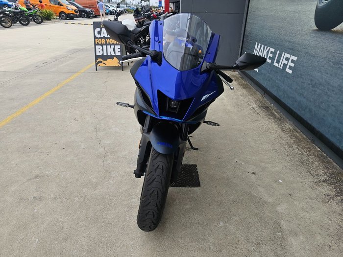 2023 Yamaha YZF-R7LA Blue