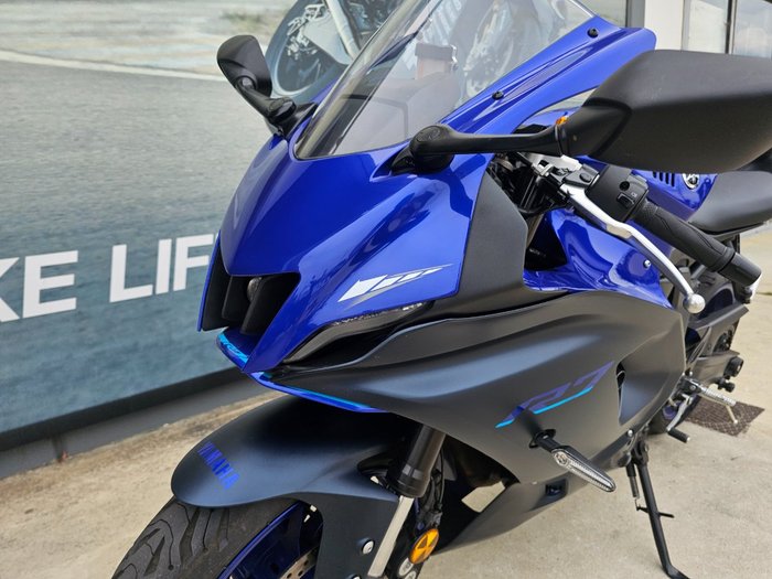 2023 Yamaha YZF-R7LA Blue