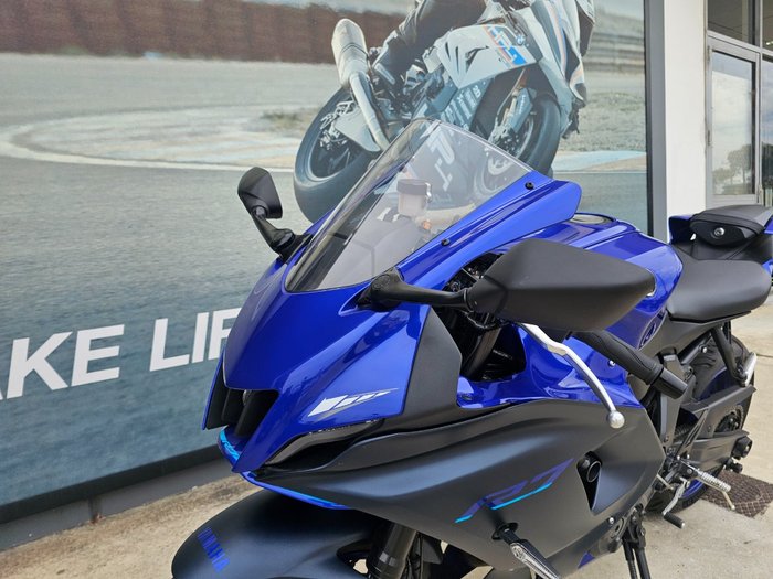 2023 Yamaha YZF-R7LA Blue