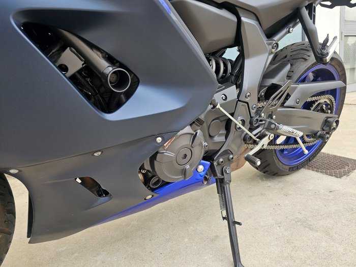 2023 Yamaha YZF-R7LA Blue
