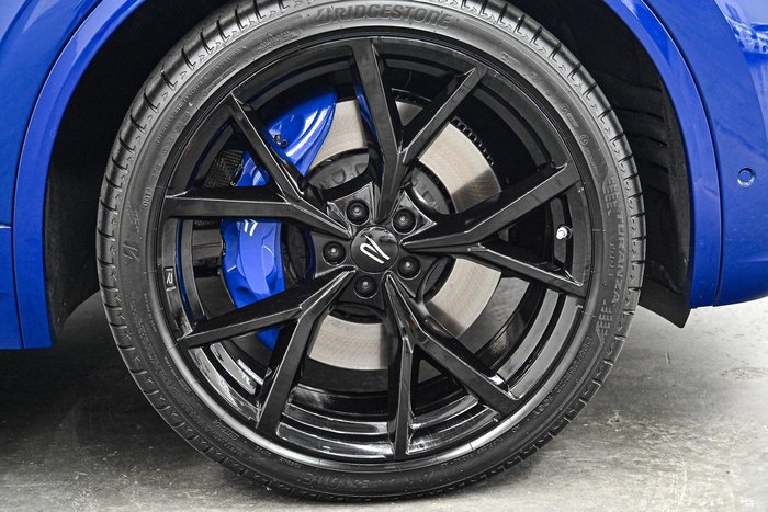 2025 Volkswagen Touareg R