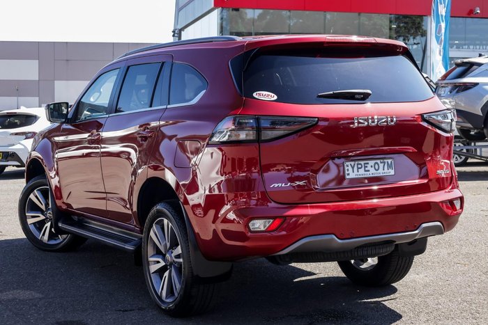 2024 Isuzu MU-X LS-T