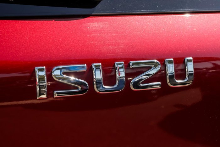 2024 Isuzu MU-X LS-T