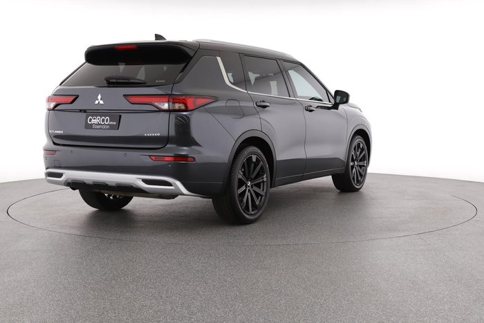 2024 Mitsubishi Outlander Exceed Tourer