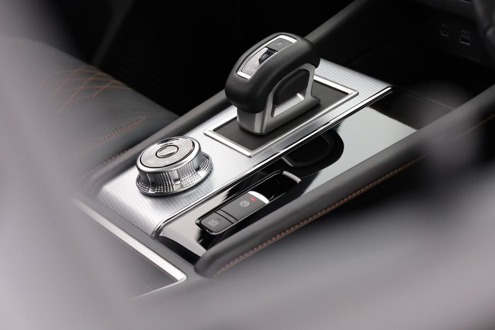 2024 Mitsubishi Outlander Exceed Tourer