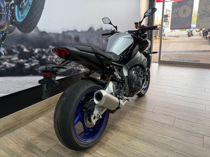 2025 Yamaha MT-10SP WHITE