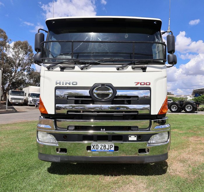 2015 Hino 700 Series