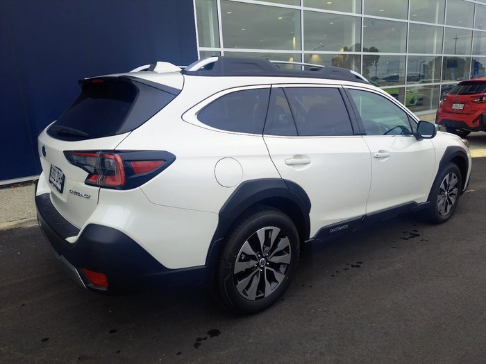 2025 Subaru Outback AWD Touring