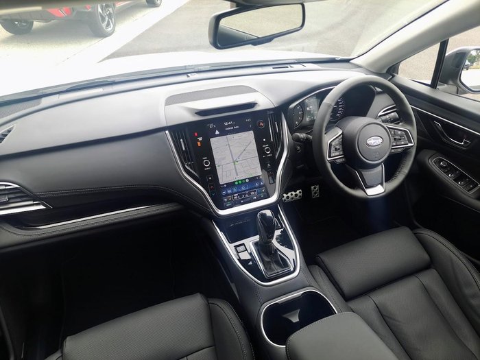 2025 Subaru Outback AWD Touring