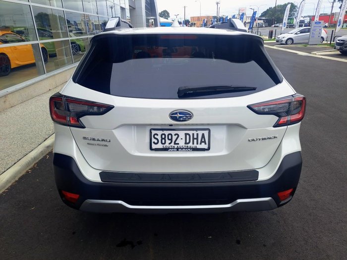 2025 Subaru Outback AWD Touring