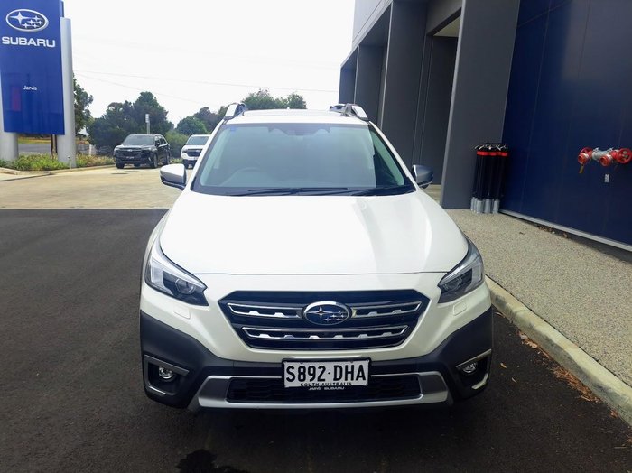 2025 Subaru Outback AWD Touring