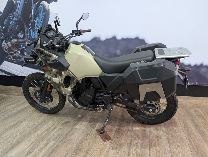 2025 Kawasaki KLR650 (KL650) ADVENTURE CYPHER CAMO BEIGE (MATTE)