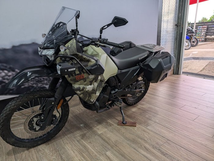 2025 Kawasaki KLR650 (KL650) ADVENTURE CYPHER CAMO BEIGE (MATTE)