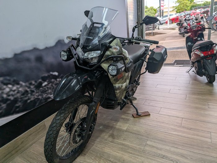 2025 Kawasaki KLR650 (KL650) ADVENTURE CYPHER CAMO BEIGE (MATTE)