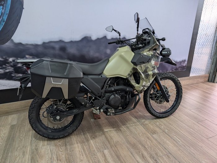 2025 Kawasaki KLR650 (KL650) ADVENTURE CYPHER CAMO BEIGE (MATTE)