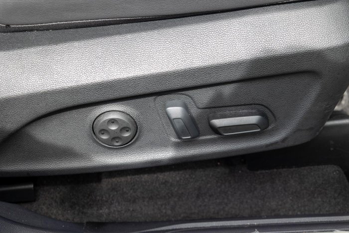 2023 LDV D90 Executive